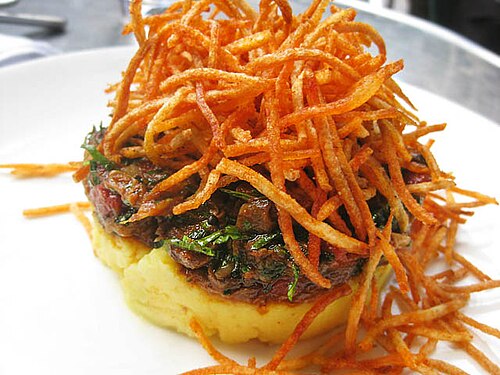 Mashed Potatoes with Spiced Beef