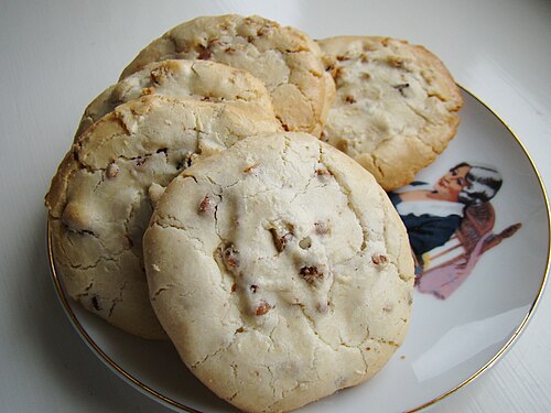Pecan Blondies